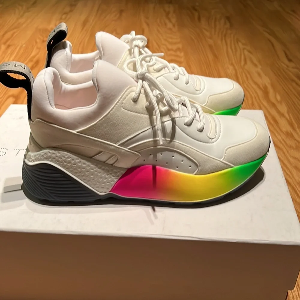 Stella McCartney's low-top 'Eclypse' sneakers